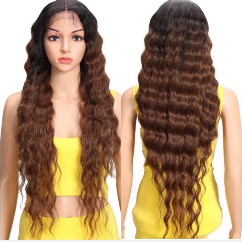 Brand New!!🍁🍂Ombré Brown- Wavy Lacefront Wig